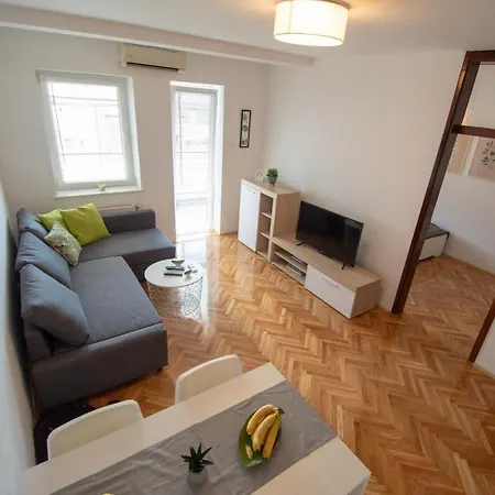 1-bedroom Apartment