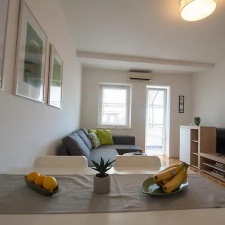 1-bedroom Apartment Novi Sad
